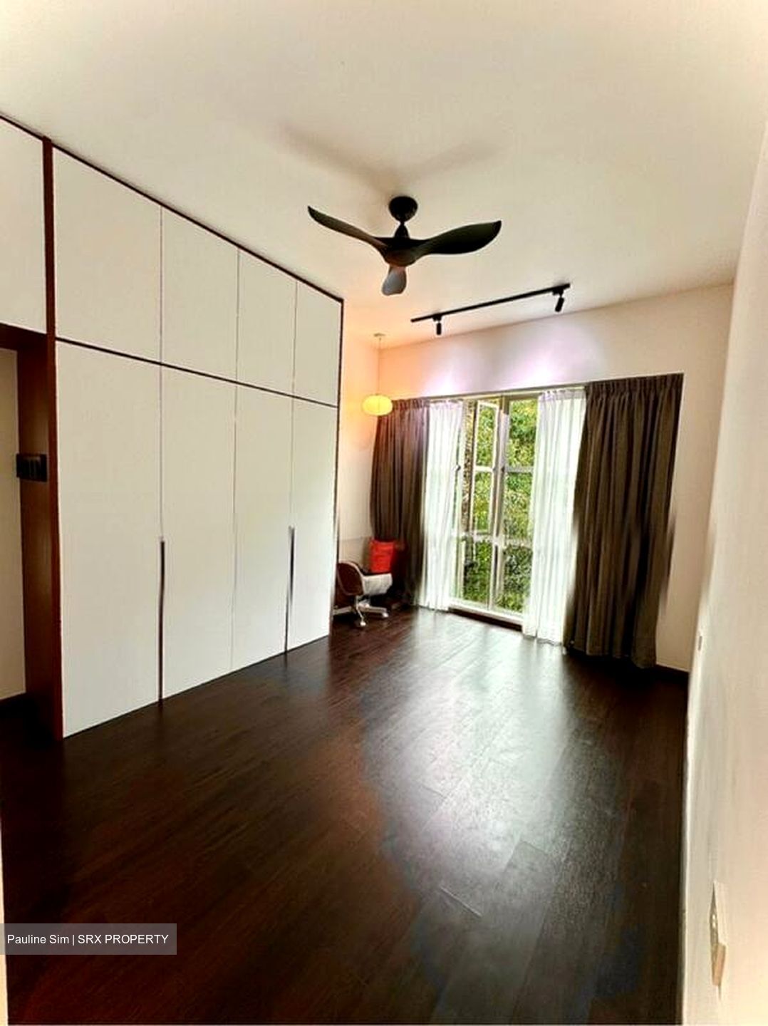 Landbay Condominium (D16), Condominium #524064161